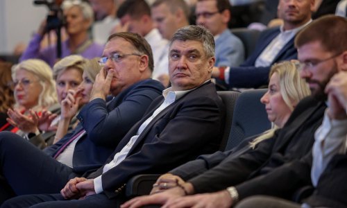 Obilježen Dan grada Makarske, počasnim građaninom proglašen don Mislav Šaškor