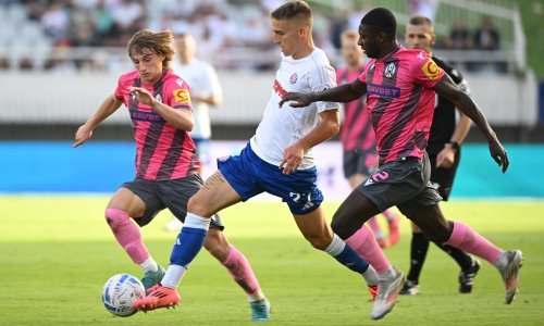 Pogledajte veliki promašaj Biuka protiv Lokomotive. Izašao je sam pred golmana