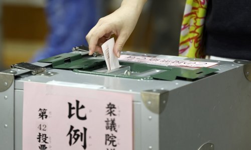 Japanci odlučuju o sudbini premijera Shigerua Ishibe