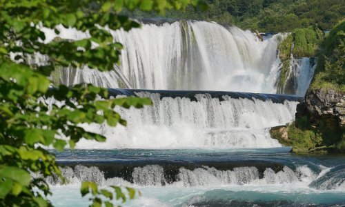 Rajski slapovi nadomak Hrvatske: Ovo mjesto mora se posjetiti barem jednom u životu