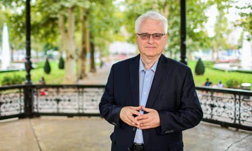 Josipović: Predsjedniku treba produžiti mandat. Glasajmo u proljeće!