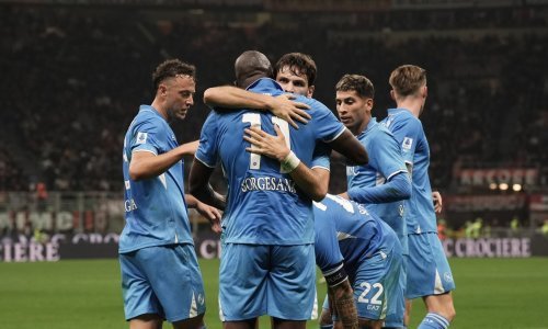 Senzacionalni Napoli juri prema naslovu prvaka; Conteova momčad srušila Milan na San Siru