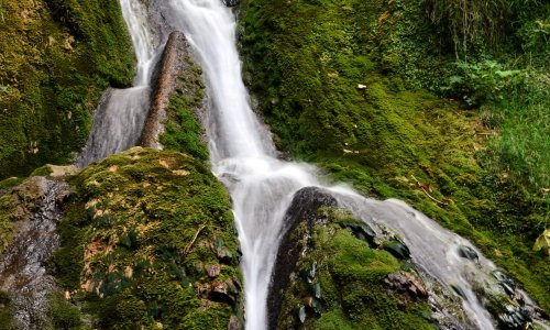 Prirodni raj u Hrvatskoj: Ovi slapovi ostavit će vas bez daha, a tu su i jezera, šetnice...