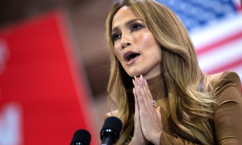 Jennifer Lopez dala naslutiti da je nakon razvoda morala od vlastite djece kriti neke stvari