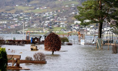 Norveška pogođena poplavama i klizištima nakon noćnih oluja