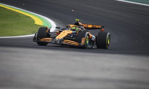 Piastri pustio Norrisa da ga prestigne i slavi u sprintu, Verstappen kažnjen nakon utrke