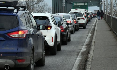Velike gužve nakon produženog vikenda na ulazu u Hrvatsku iz BiH