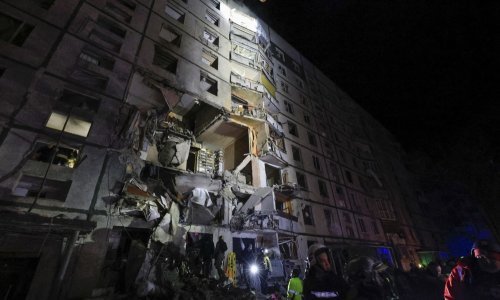 Rusi neumorno raketiraju: Navođena ruska bomba pala na supermarket u centru Harkiva