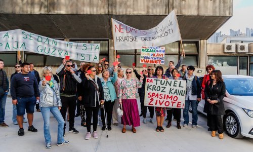 Kaštelani prosvjedovali protiv tunela Kozjak, traže zaustavljanje radova