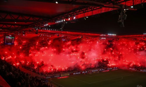 Pogledajte fantastične scene; navijači Legije 'zapalili' stadion s čak 800 baklji