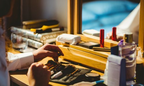 Kozmetika je krcata opasnim toksinima povezanima s nekoliko teških zdravstvenih posljedica