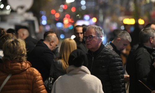 Nekoliko tisuća prosvjednika u Novom Sadu: 'Želite cijelu Srbiju staviti pod vašu nadstrešnicu'