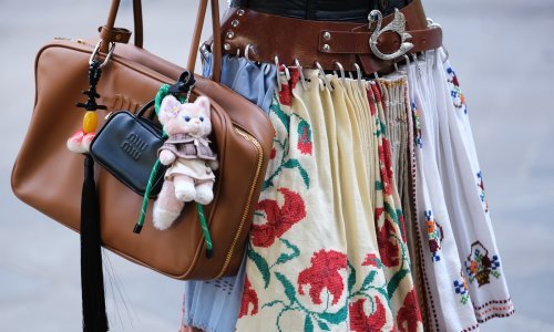 Najpoželjniji modni dodatak: Svi su ludi za komadom nakita koji je u trenu osvojio modnu scenu