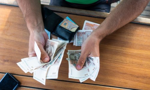 HNB daje 120.000 eura za milijarde kuna: Traže tvrtku za oporabu novca