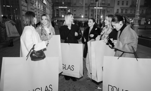 Svečano otvorenje nove Douglas parfumerije na centralnoj lokaciji na Trgu bana Josipa Jelačića u Zagrebu