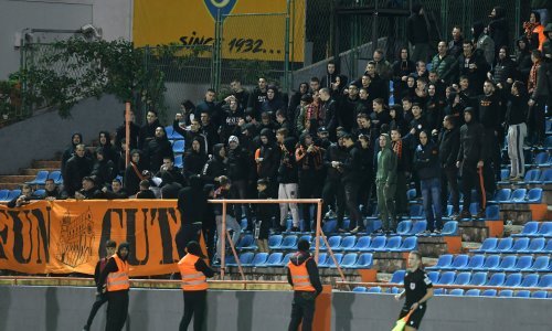 Bijesni Funcuti nakon poraza tražili od igrača da skinu dresove. Pogledajte video