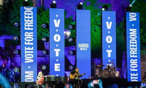 Kamalina kampanja slupala je čak 20 milijuna dolara na koncerte: Tko je sve omastio brk