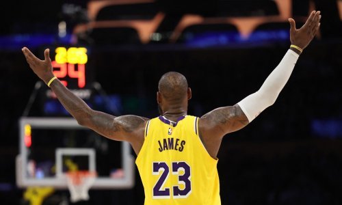 Čudesni LeBron srušio vlastiti rekord, nestvarna utakmica Victora Wembanyame