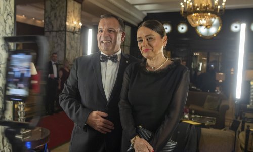 Tko je Jasminka Beroš, supruga uhićenog ministra? Ljubav je planula '92. u bolnici