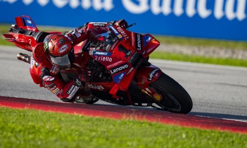 Bagnaia slavio u sprintu i tako zadržao izglede za obranu naslova prvaka