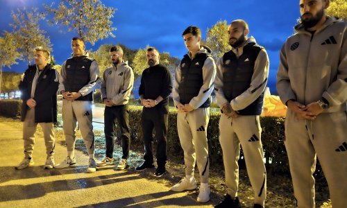 Gattuso i nogometaši Hajduka upalili svijeće i pomolili se za žrtve Vukovara