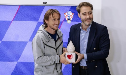 Modrić dobio nagradu Pokaži srce; navijači ga izabrali za najsrčanijeg reprezentativca