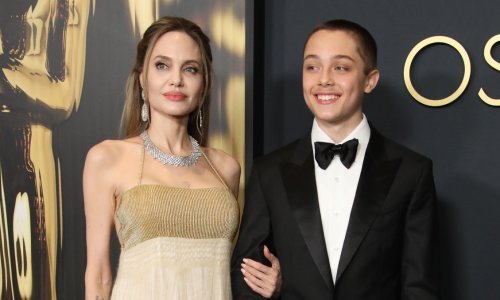 Svi govore o haljini Angeline Jolie: Na glamuroznu večeru stigla u kreaciji iz second hand trgovine