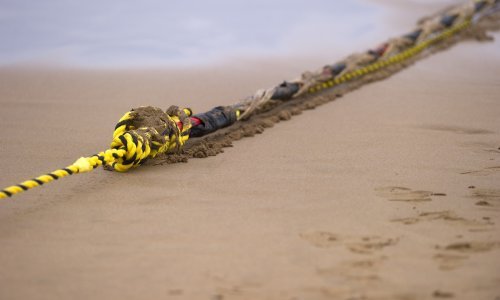 Misteriozni kvar na podmorskom internetskom kabelu između Njemačke i Finske