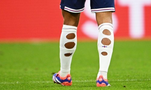 Neville poludio na novi trend rezanja štucni: Pa u 2024. smo godini