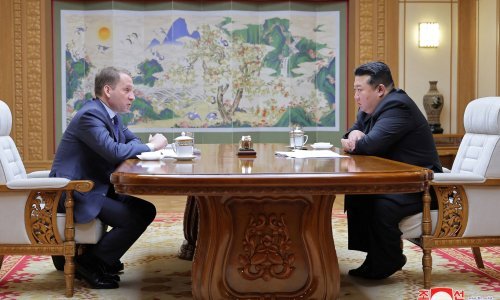 Sastali se Kim Jong Un i ruski ministar prirodnih bogatstava