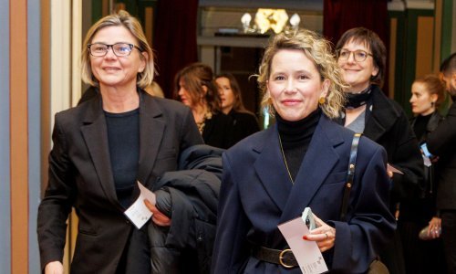 Ivana Kekin plijenila pozornost na premijeri predstave; pogledajte tko je sve stigao