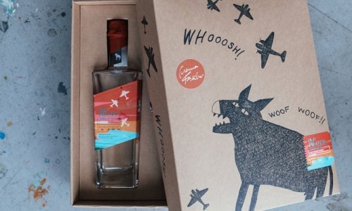 Ovogodišnji Old Pilot's Art Edition 2024 i renomirana umjetnica Ivana Fisher donose jednu istinski lijepu i hvalevrijednu priču