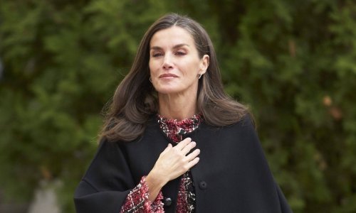 Kaput kraljice Letizije je pun pogodak: Nosi se godinama, a ove sezone je veliki trend