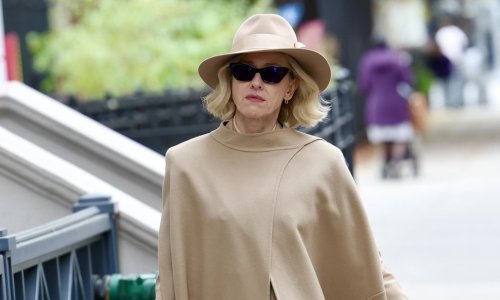 Ovo je najelegantniji kaput sezone: Slavna plavuša pokazala je kako ga nositi