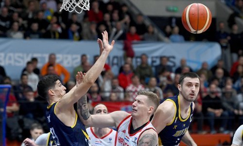 Hrvatska u dramatičnoj utakmici pobijedila BiH; 'zatrpali' smo ih s čak 18 trica