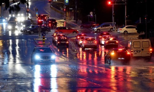 Slabi leden obruč zime: Bura okreće na jugo, stižu pljuskovi praćeni grmljavinom