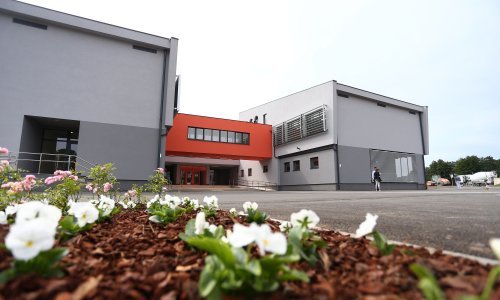 Pedofilija u školi: Zlostavljač imao podatke učenica, ravnateljica na slobodi
