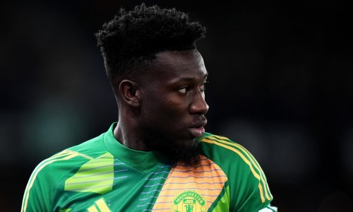 Golman Manchester Uniteda omogućio preko 1200 operacija, prvenstveno djece