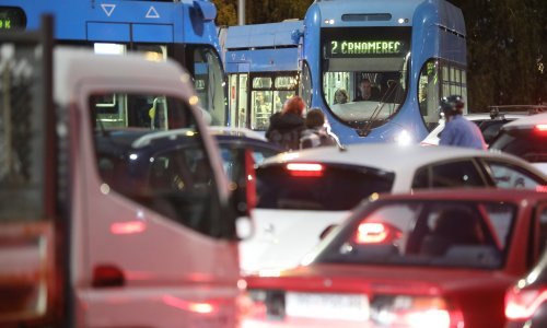 Kaos na Držićevoj nastao je zbog pametnih semafora koji su – zakazali