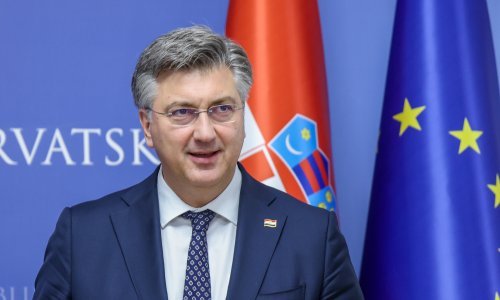 Vlada opet kadrovirala: Evo koje su odluke donesene iza zatvorenih vrata