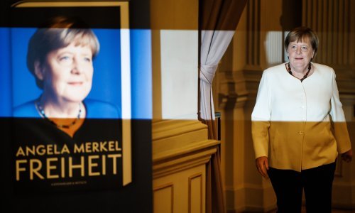 736 stranica, salata Borisa Johnsona i samo jedan Balkanac: Tko je najgore prošao u memoarima Angele Merkel?