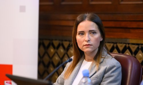 Papir još dominira poslovanjem: 'Društva koja brže trče u digitalizaciji bit će prosperitetnija'