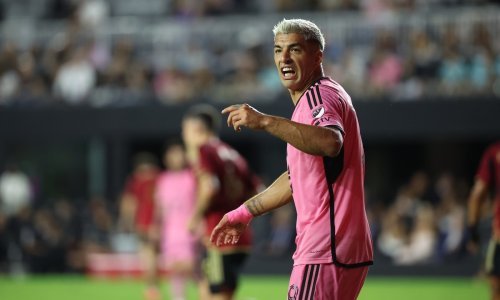 Luis Suarez nastavlja karijeru; a kako i ne bi, kada mu je trener prijatelj