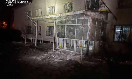 Uzbuna trajala više od sat vremena: Dijelovi oborenih ruskih bespilotnih letjelica pogodili dvije zgrade u Kijevu