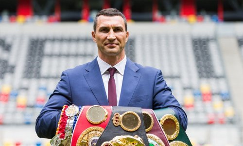 Kličko spremao spektakularan povratak u ring, a onda mu ga je Tyson upropastio