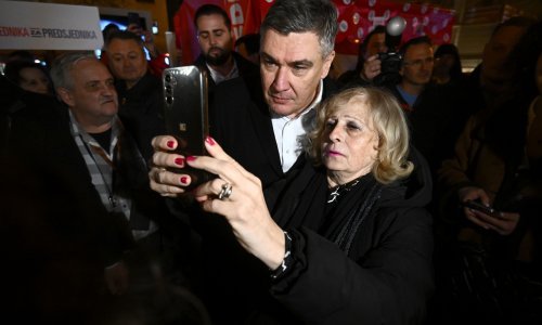 Primorac: 'Skupio sam 10.000 potpisa'. Milanović: 'Nadam se da su legalni'