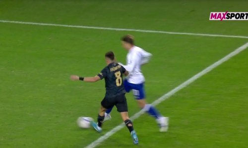 Cijeli Poljud je skočio nakon pada Rakitića; je li Hajduk oštećen za penal u derbiju?