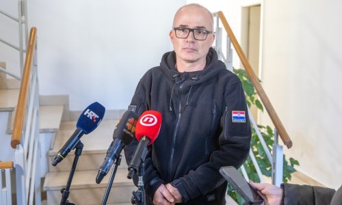 Igor je 33 godine tražio djeda: Lijepio je jumbo plakate, a njegova sudbina je tragična