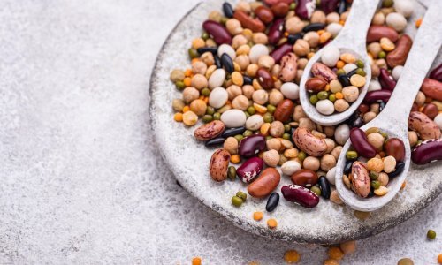 Zaboravite na vege burgere i biljno mlijeko: Grah i grašak najbolja su i najzdravija alternativa mesu