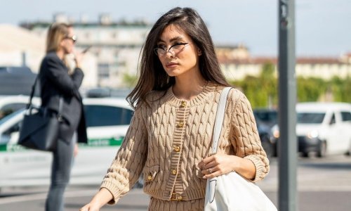 Izgledaju luksuzno: Puloveri u ovoj boji simbol su stila, a nose se uz sve